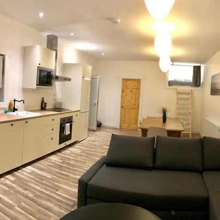 Just Renovated Galway City Apartment Екстер'єр фото