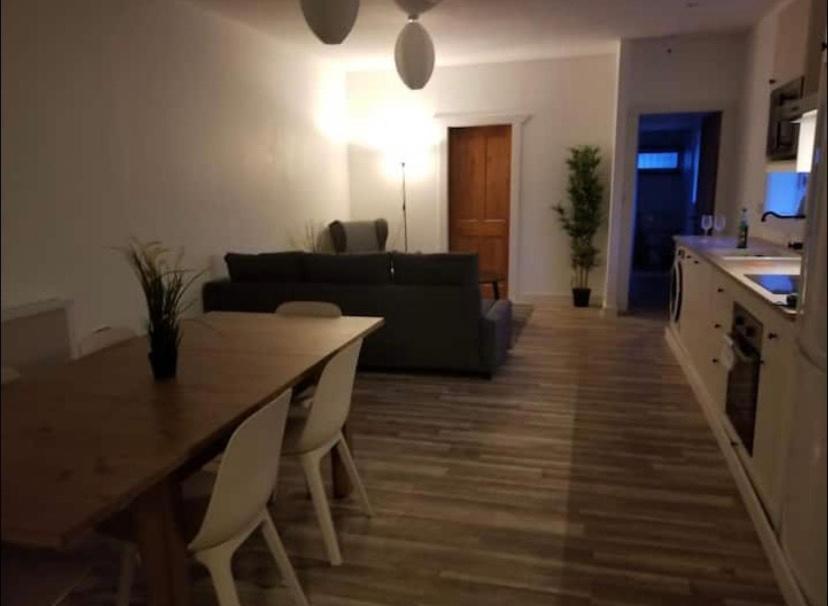 Just Renovated Galway City Apartment Екстер'єр фото
