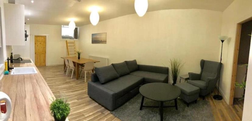 Just Renovated Galway City Apartment Екстер'єр фото